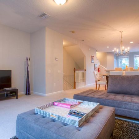 Cozy Townhome In Vista Cay Resort W Garage คิสซิมมี ภายนอก รูปภาพ