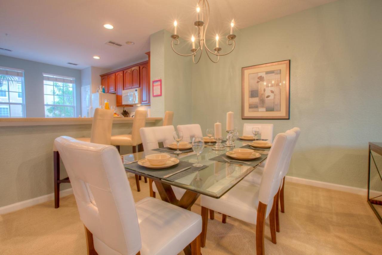 Cozy Townhome In Vista Cay Resort W Garage คิสซิมมี ภายนอก รูปภาพ